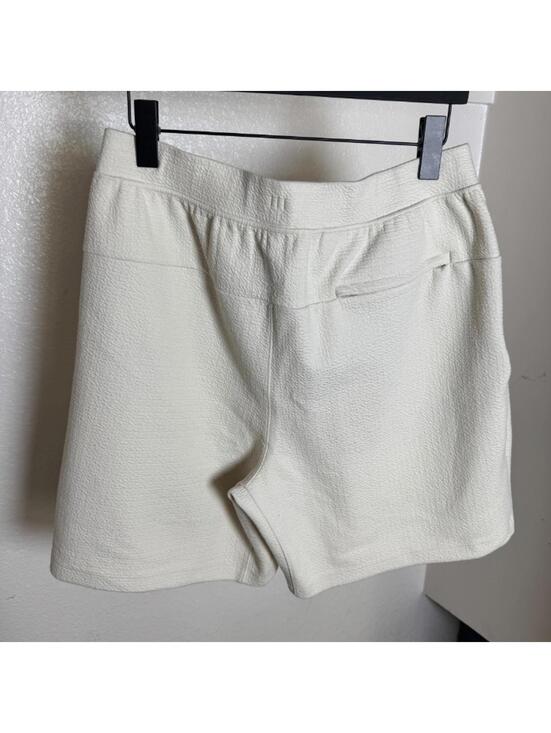 Lululemon Textured Mens Short - Picture 2 of 5